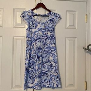 Lilly Pulitzer blue and white cotton dress with sleeve detail